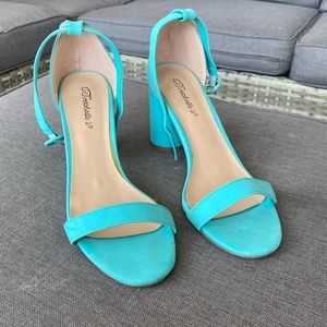 Teal/Turquoise Heels